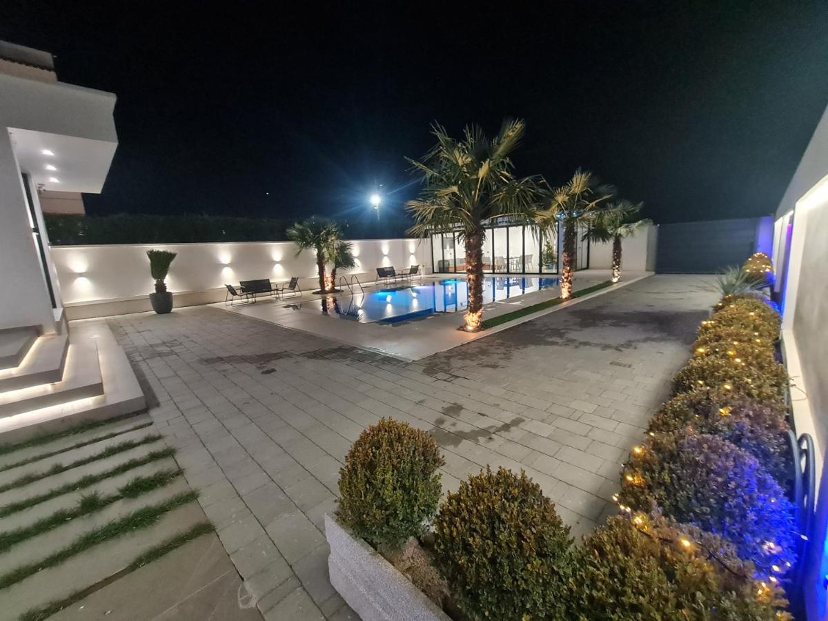 Lt Luxury Villa Rrushkull  Exterior photo